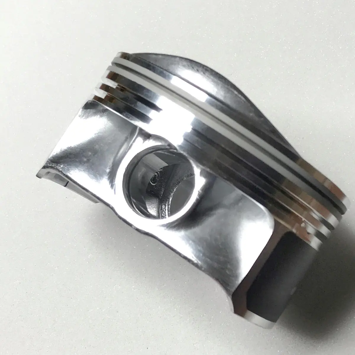 Land Rover 5.0 V8 Piston 1