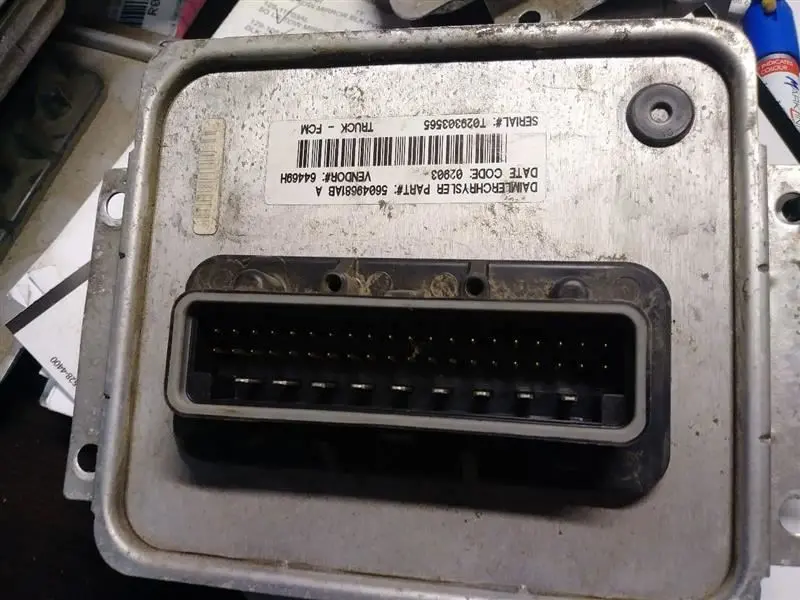 2003 Dodge Ram1500 Front Control Module (Fcm). Part Number 56049681Ab 1