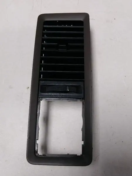 2012 Dodge Ram1500 Driver Side Dash Vent. Trim Code V3. Part Number 1Nl911j8aa 1