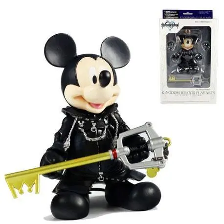 Kingdom Hearts Play Art Action Figure, No.3 King Mickey 1