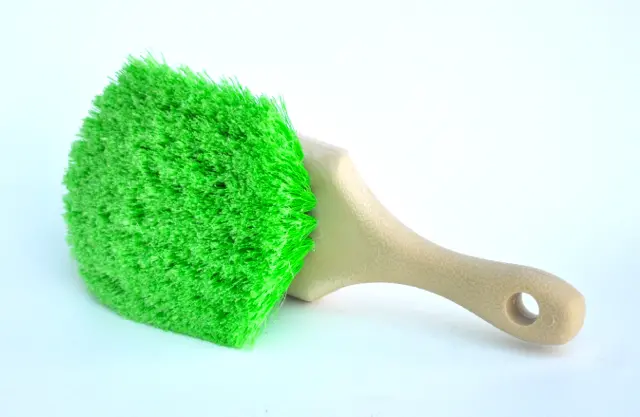 Gong Brush - Green (Soft) 1