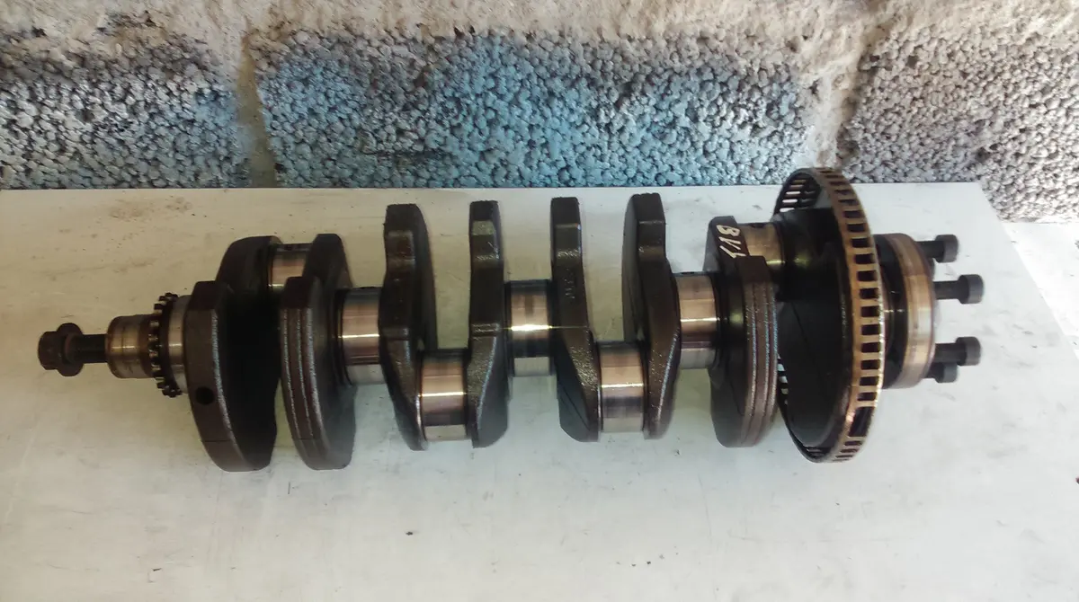 000 3070 Audi Volkswagen Seat Skoda 2.0 Fsi Engine Code Bvy Crankshaft / Crank Shaft 1