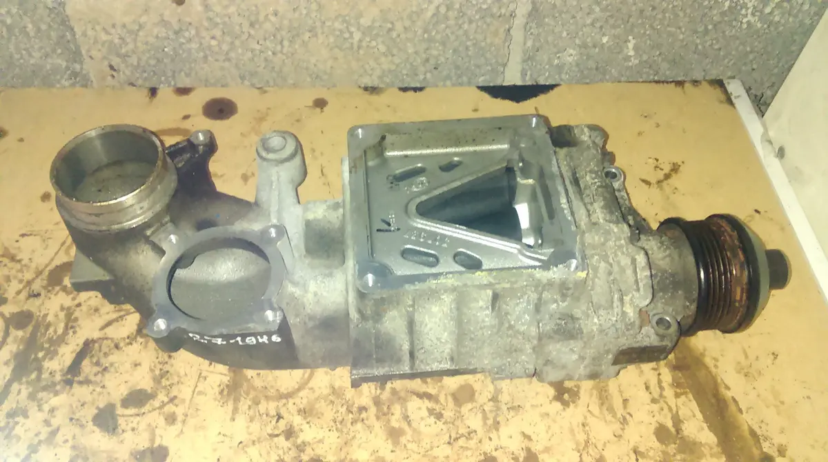Mercedes Benz C Class W203 1.8 Petrol Engine 271.946 Super Charger A 271 090 20 80,  A2710902080 Supercharger Ref P0077 1