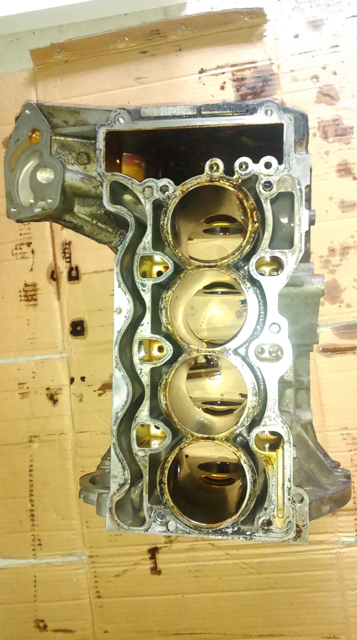 012732 2005 Bmw E90 3 Series 318, 320 Engine Code N46b20b Bare Block 1
