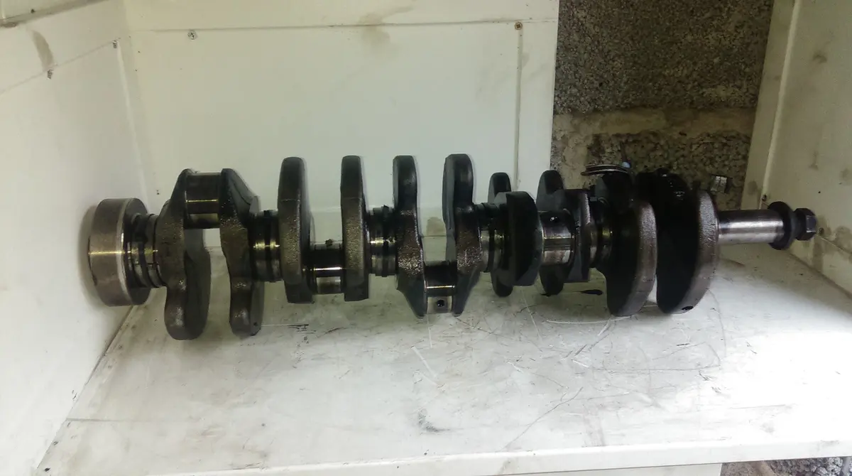 Mercedes Benz E270 C270 S270 Om647 2.7 Cdi Engine Crankshaft Ref A0311 1