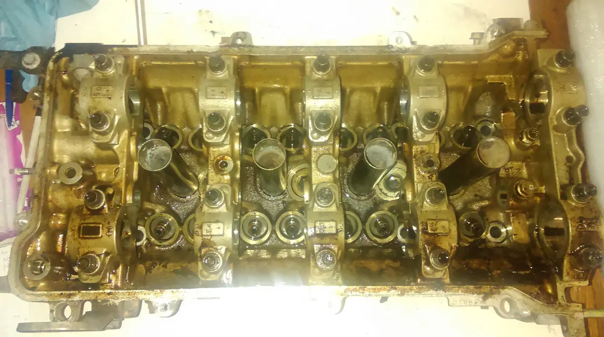 000 1220 Toyota Celica Corolla T Sport  1.8 Engine Code 2Zz - Ge Cylinder Head 1999-2006 1