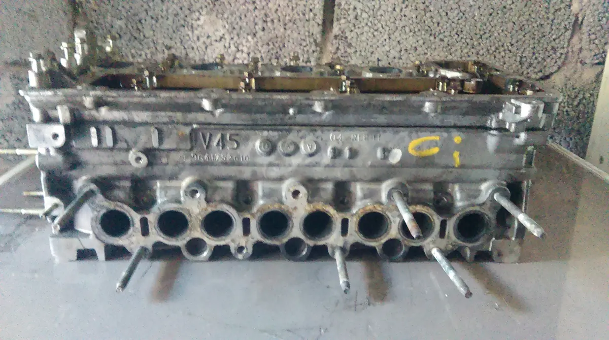 Peugeot 407 / Volvo S40 2.0 Hdi 16V Cylinder Head V45 136Bhp Rhr Ref P0331 1