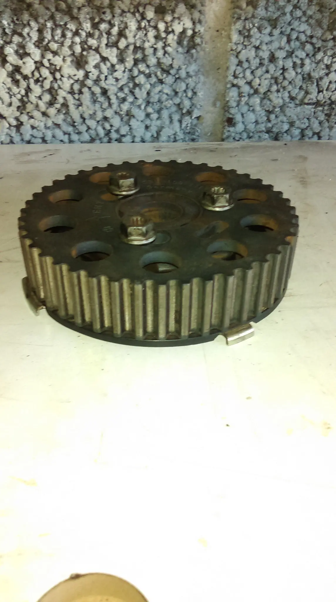 000 3036 Year 2011 Volkswagen Vw Seat Skoda Audi 2.0 Tdi Common Rail Diesel Camshaft Cam Pulley 03L109111, 03L 109 239 A, 03L 109 111 1