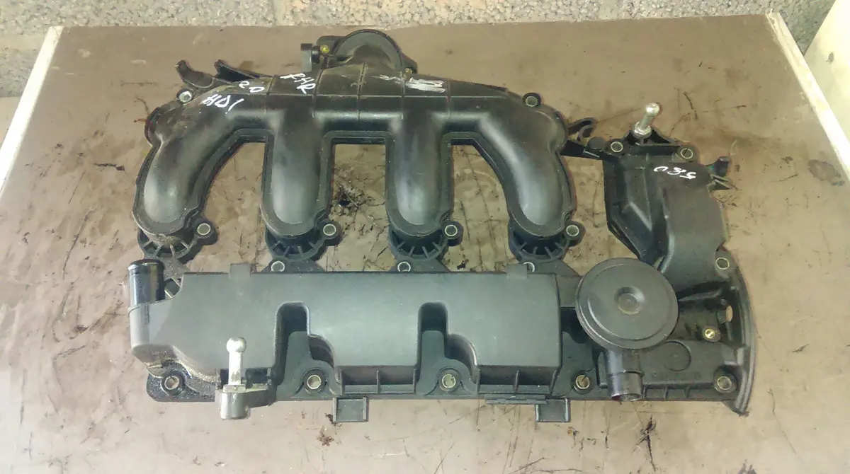 Peugeot 407 2.0 Hdi Inlet Manifold P/N 9645977980 Ref P0334 1