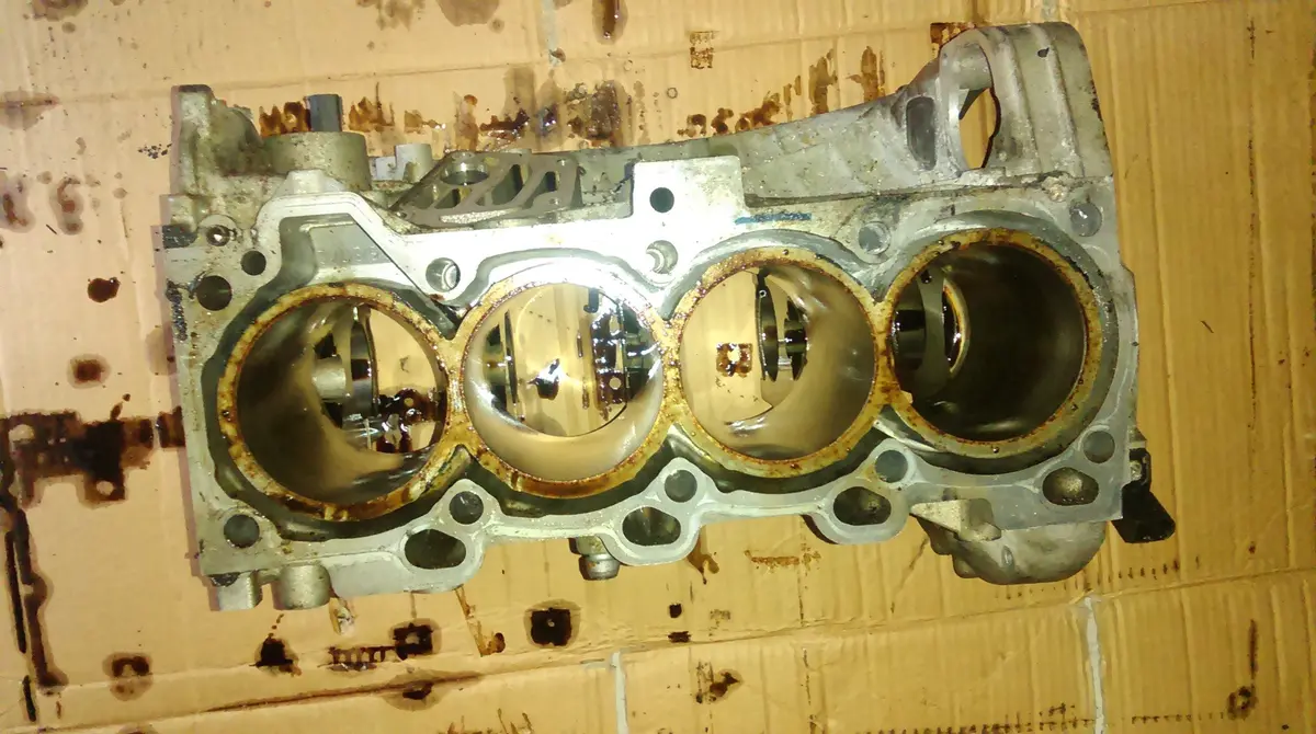 012733 Mb Mercedes Benz A Class A150 A160 1.5 Petrol Engine Code 266920 / 266.920 Bare Block 1