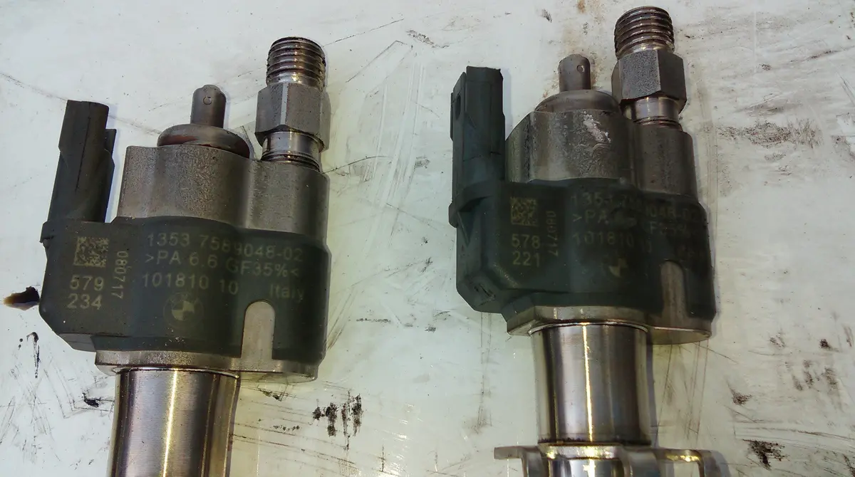 012542 Bmw 1 3 Series E81 E87 E90 E91 318I 320I N43 B20a Fuel Injector Siemens 7589048 1353 7589048-02, 101810 10, 583236 08717, Engine Code N43b20 2