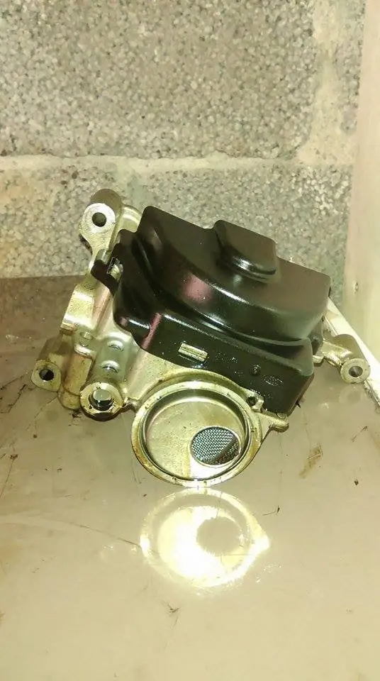 Ford Focus C-Max 1.0 Ecoboost Eco Boost 12V Engine Oil Pump Unit M1da M1je Cm5g-6600-Dc Cm5g6600dc Fiesta P0384 1