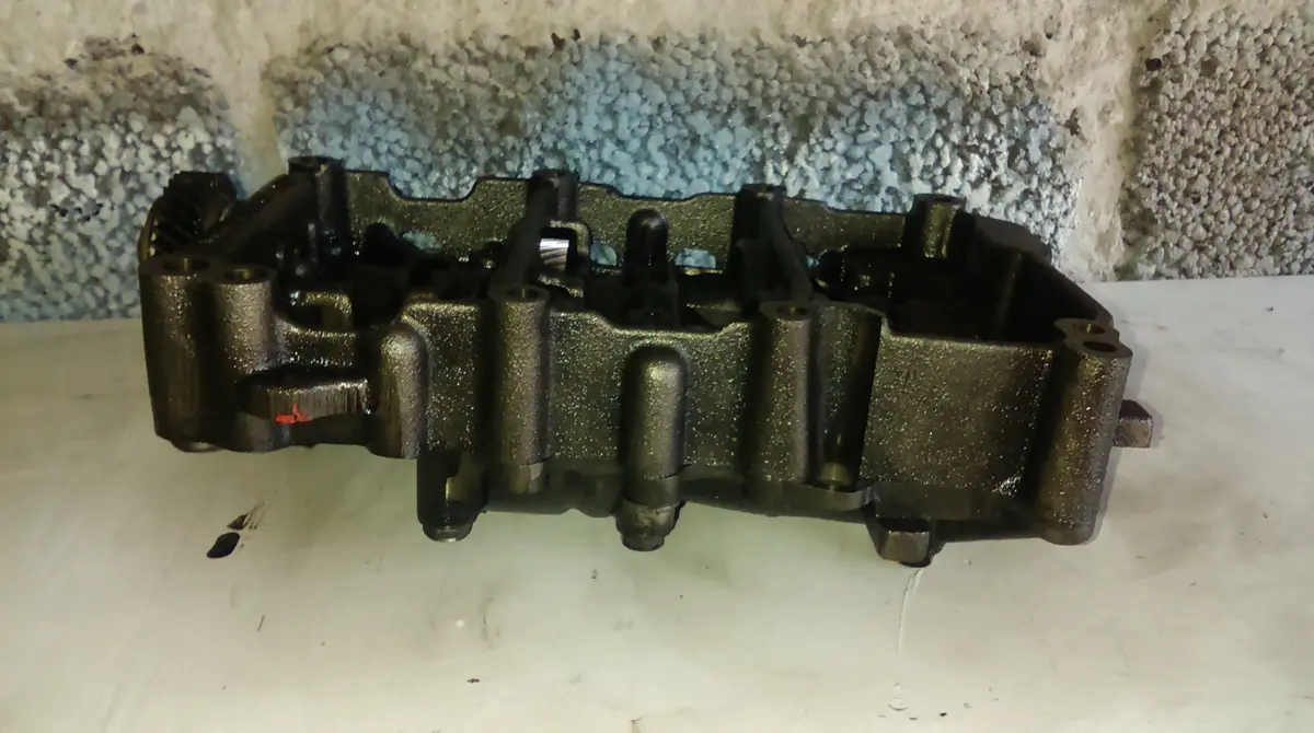 000 3053 Volkswagen / Vw / Audi Skoda Seat 2005-2009 2.0 Tdi Oil Pump Balance Shaft 03G103537b, 03G 103 535 B 1