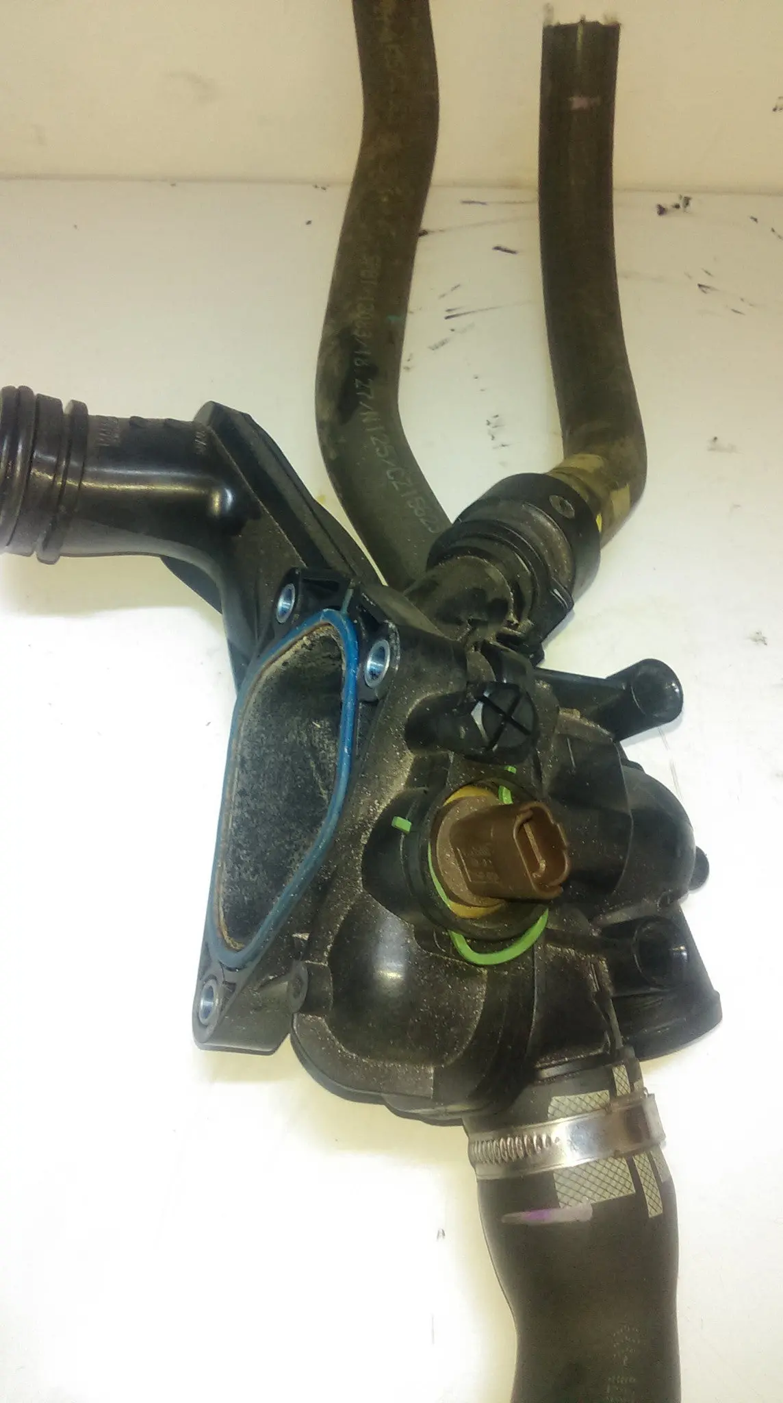 Thermostat Housing Mini R56 Peugeot 5Fs 8Fs N12b14a N14b16a 1.4 1.6 V754184680 V 764558080-01 Ref727 1