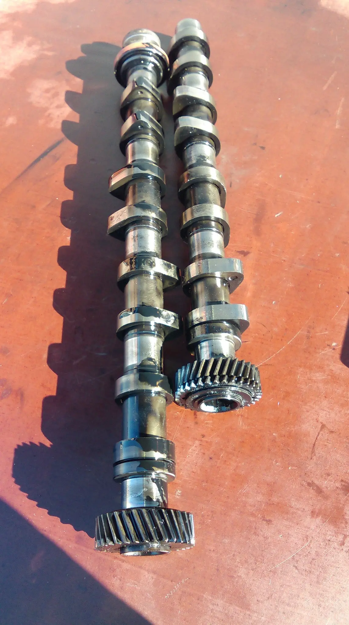 012198 Opel / Vauxhall 1.7 Cdti Engine Code Z17dtl Pair Of Camshafts Camshaft Cam Shaft 1