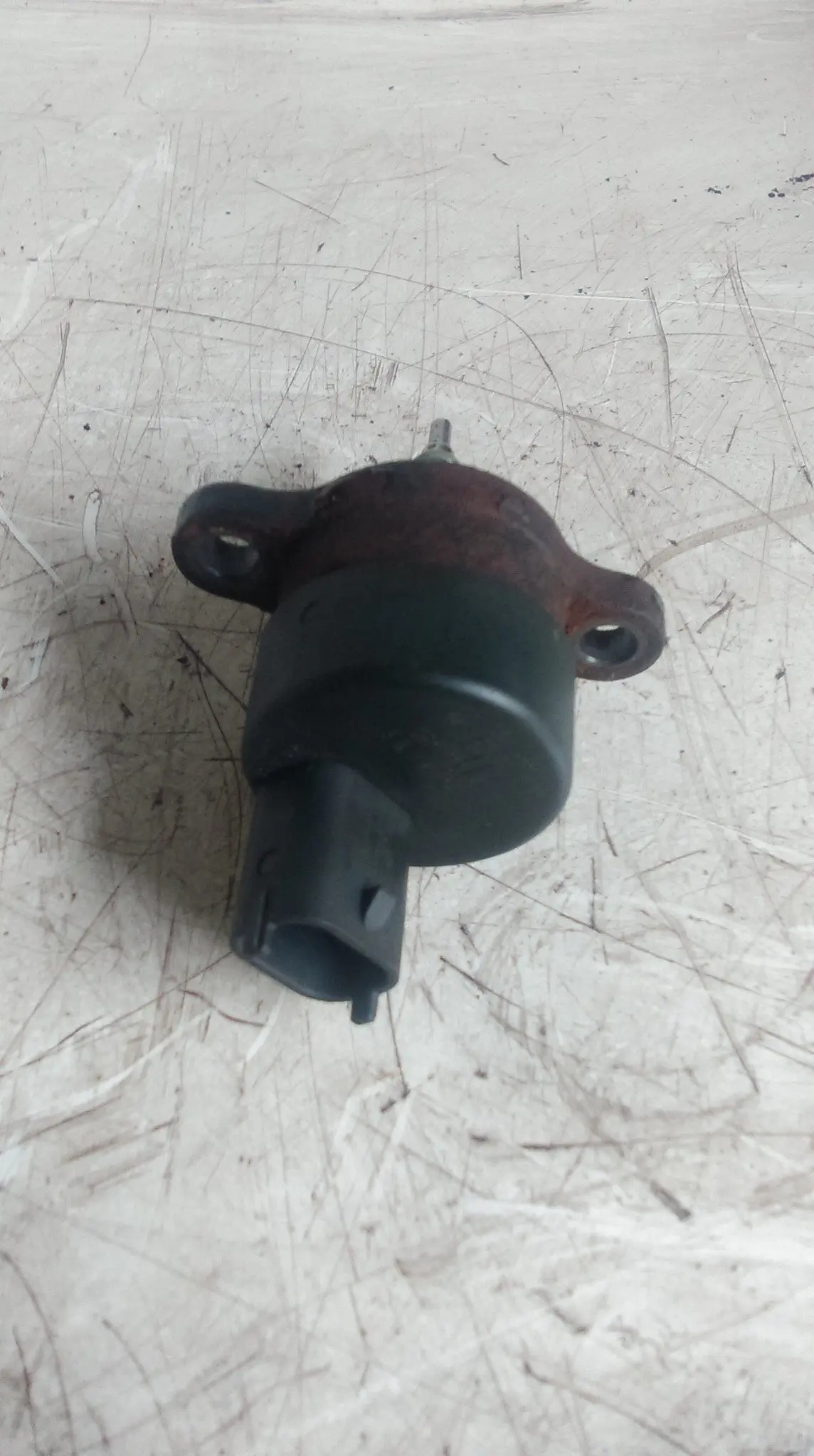 Diesel Common Rail Fuel Pressure Regulator For Bmw 0281002480 / 0 280 002 480 Ref A0324 1