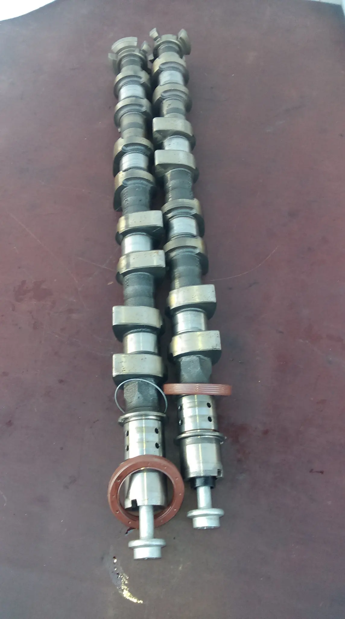 2013 Vauxhall Opel Astra 1.6 Engine Code A16xer Pair Of Cam Shafts Shaft 1