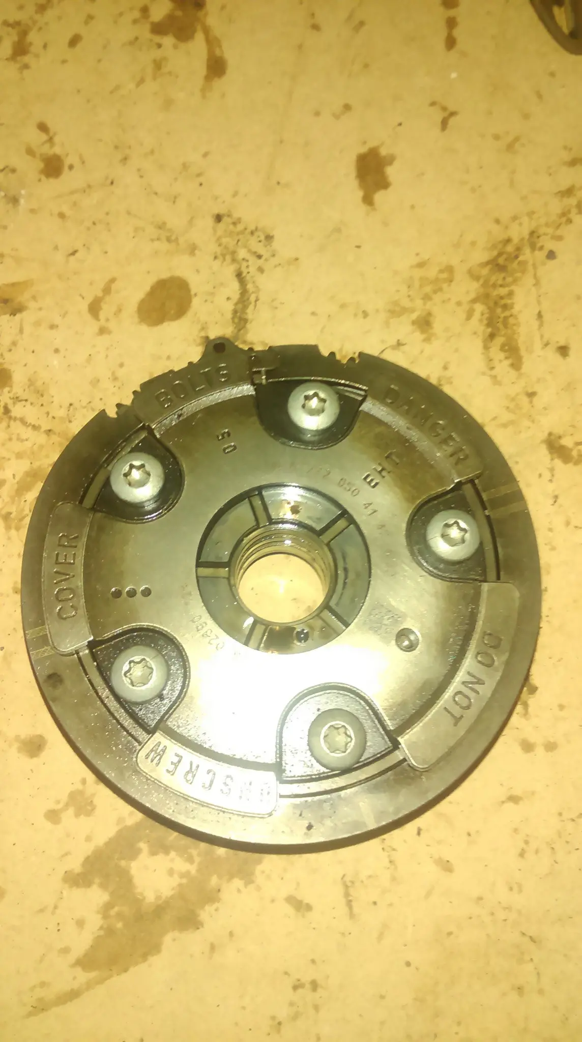 2005-2010 Mercedes-Benz Clk C280 3.0 V6 231 Bhp Engine 272940 Camshaft Timing Adjuster A 272 050 41 47 W40 Ref P0029 1