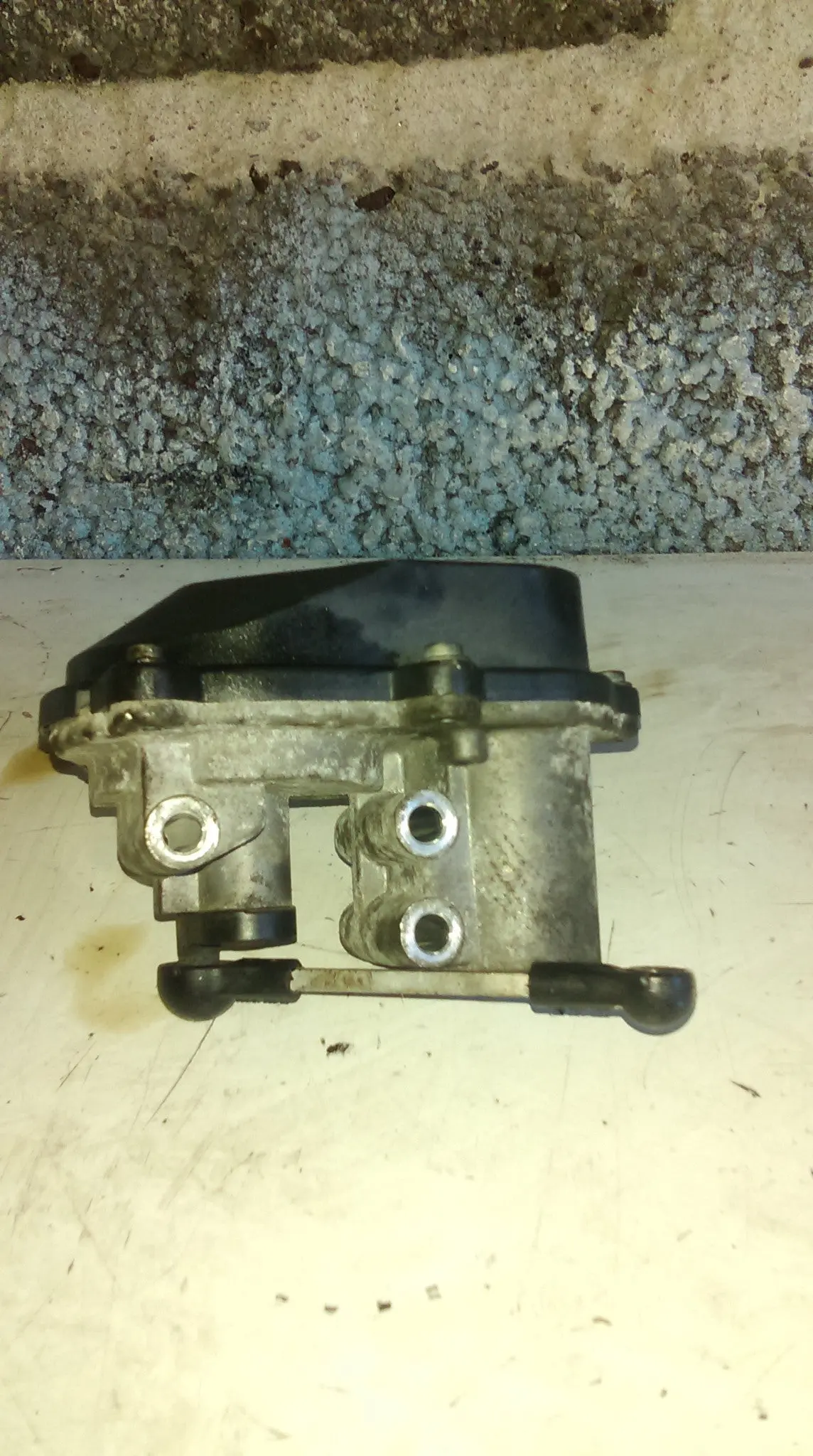 2.0 Tfsi Turbo Axx Engine Code Audi A3 A4 Vw Golf Seat Leon Seat Etc. Manifold Flap Adjuster Unit. 06F 133 482, 06F133482 Ref 3709 1