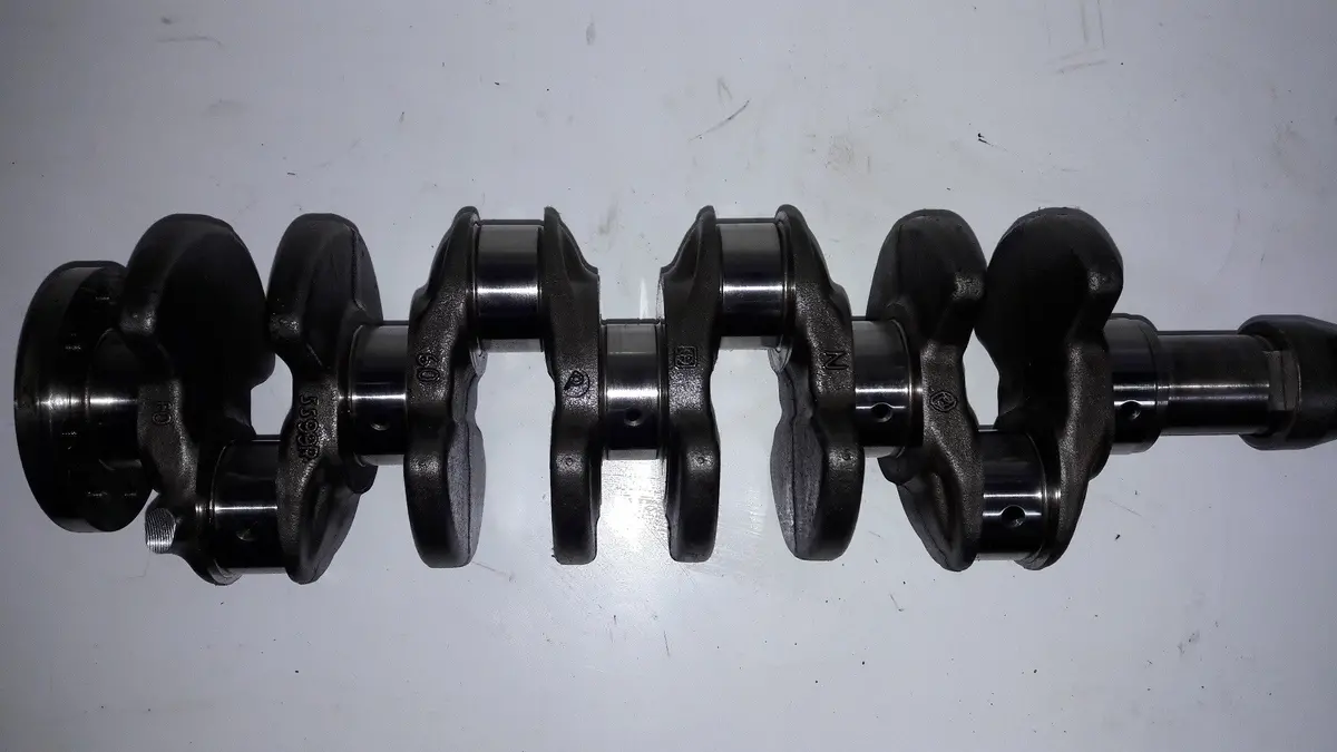 Engine Crankshaft Renault Fluence Grand Scenic Iii Megane 1,6 1.6 Dci R9m En138171 Vivaro Trafic 1