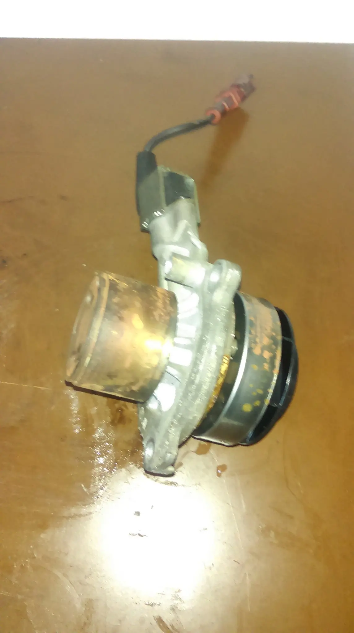 1.6 2.0 Audi Skoda Seat Volkswagen Coolant Pump With Sealing Ring 04L121011 04L 121 011 A5 A3 S3 Vw Golf T0106 1