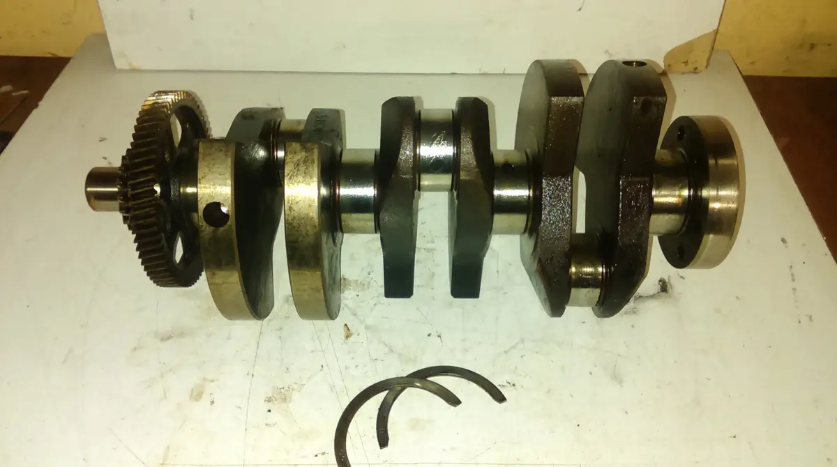 011283 Vw Volkswagen / Skoda / Seat Polo Fabia Ibiza 1.2 12V 3 Cylinder Standard Crankshaft Crank Shaft Unit Engine Code Azq 64Bhp 1
