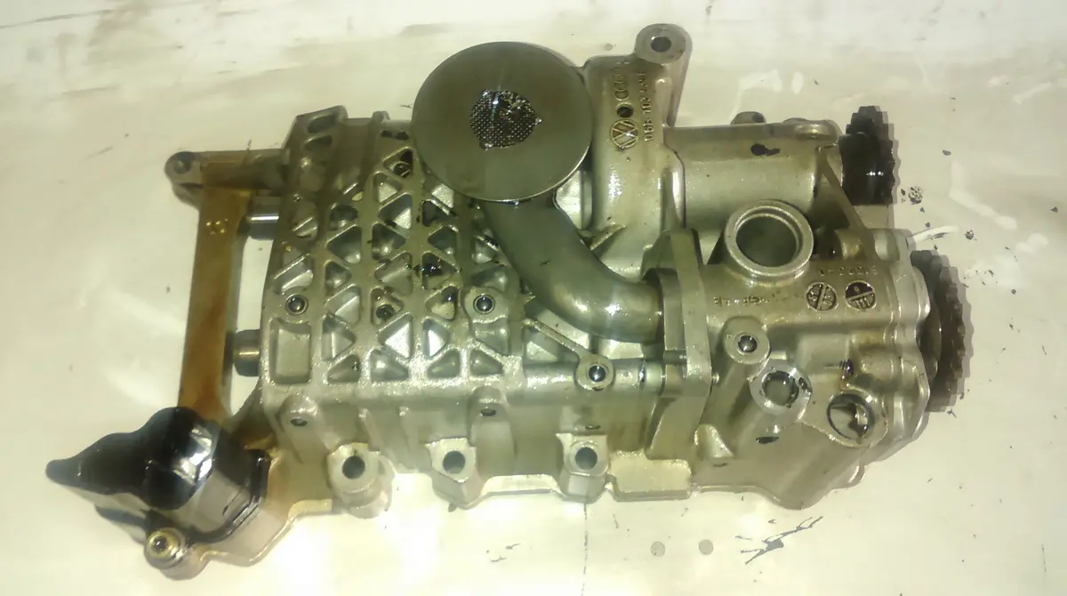 Pompa Oleju Olejowa Vw Audi Seat Skoda 06B103535b 2.0Fsi Blx  06B 103 535 B Ref 2585 1