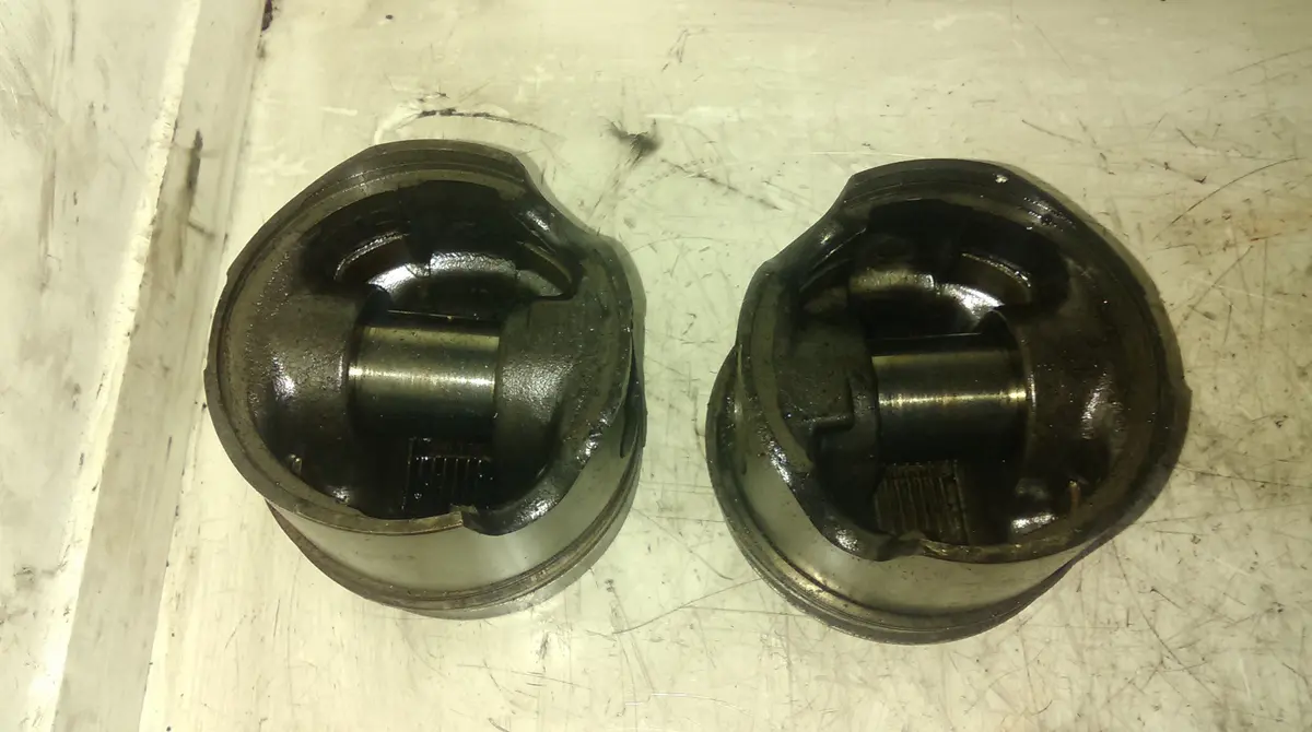 Audi 80, Vw Golf, Jetta, Passat, Vw Volkswagen Transporter  T4 1.9 Td Turbo Diesel Engine Aaz, Abl Piston Pistons Rem Ref A0855 1