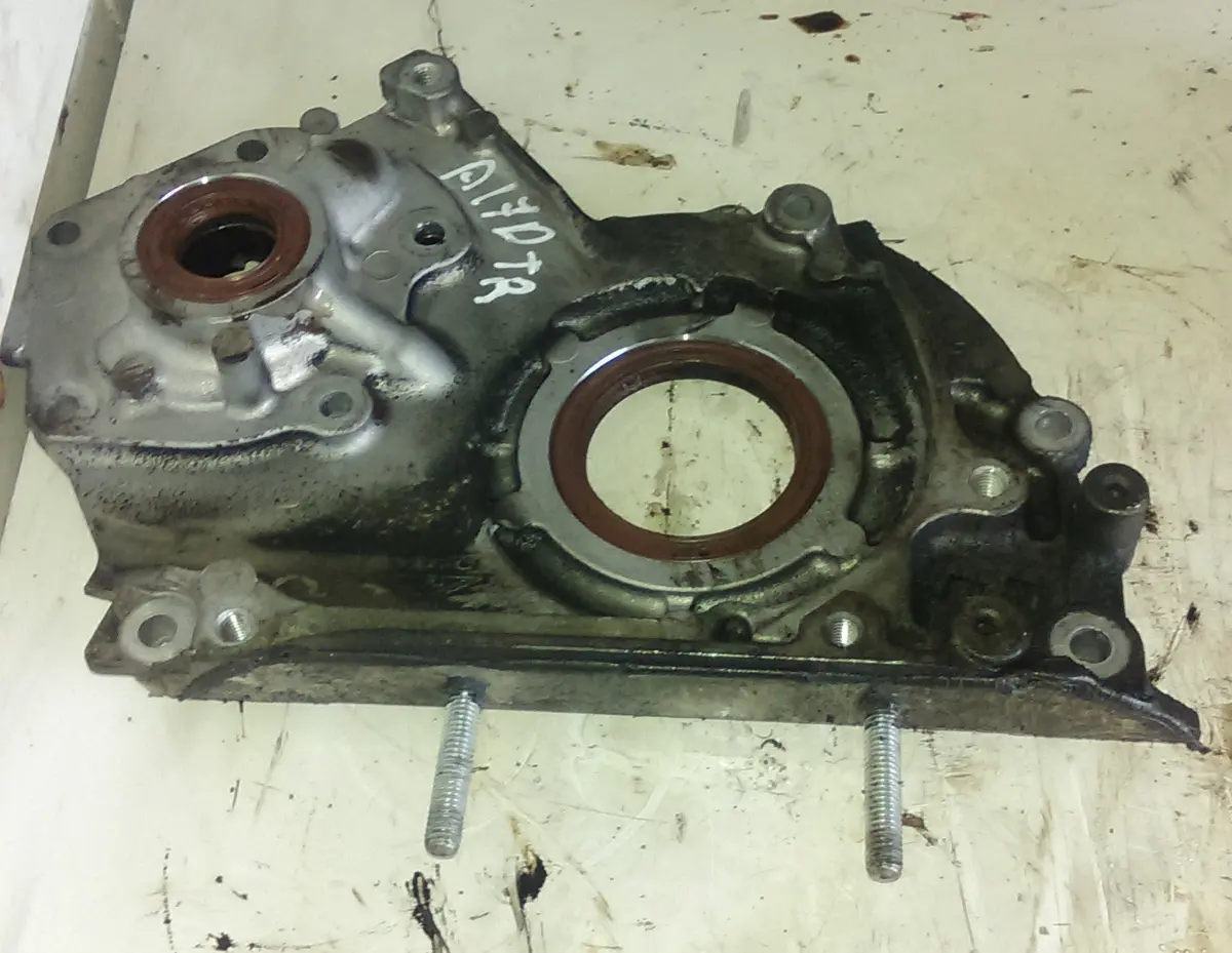 2010 Vauxhall Astra 1.7 Cdti Diesel Oil Pump Assembly A17dtr Ref 3940 1