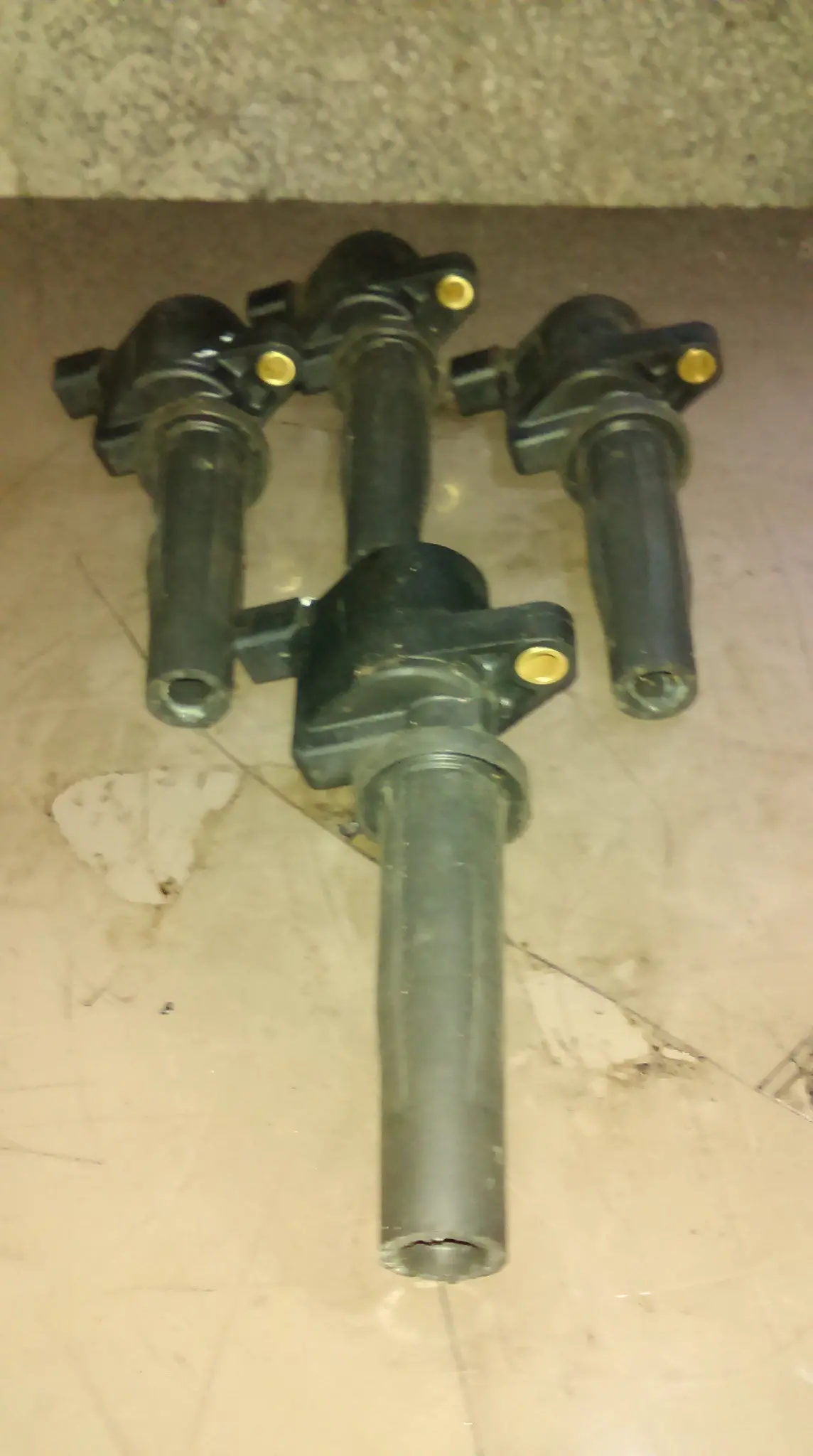 Ford Focus C-Max 1.8 Petrol Pencil Coil Pack 4M5g12a366bc G0019 4M5g-12A366-Bc Qqdb C Max 1
