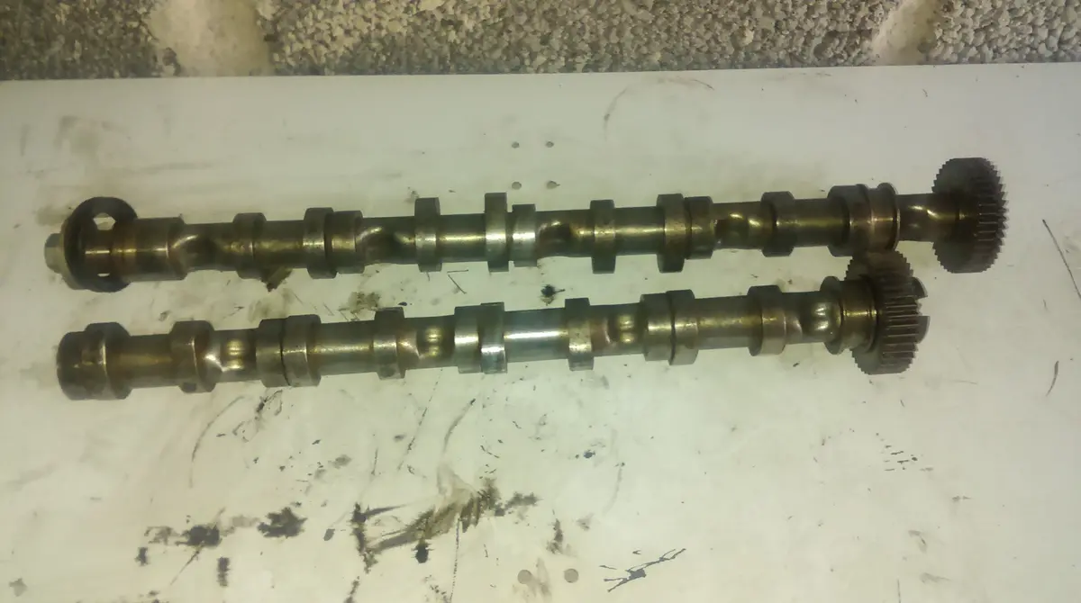 012564 2009 Vw Golf 2.0 Gtd Tdi Audi A3 Diesel Engine Code Cbb Motor Moteur Pair Of Camshafts Cam Shaft 1