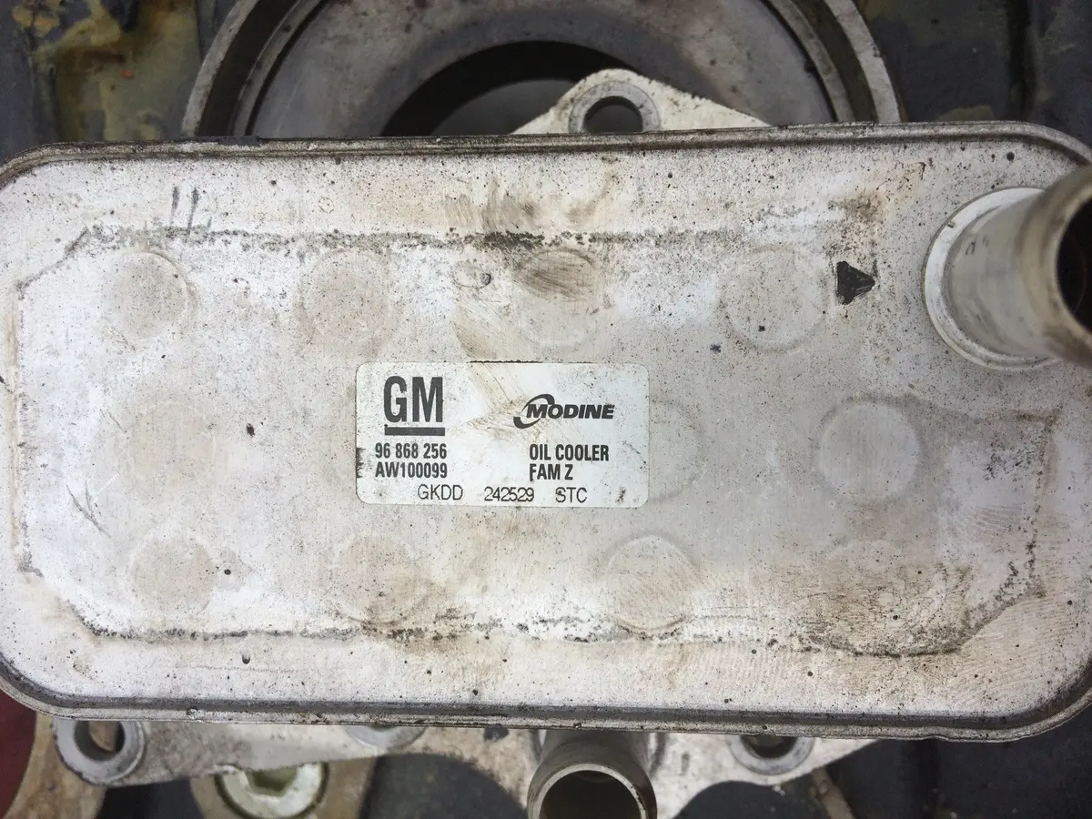 Ölkühler Öl Kühler Chevrolet Orlando 2.0 D 96868256 1