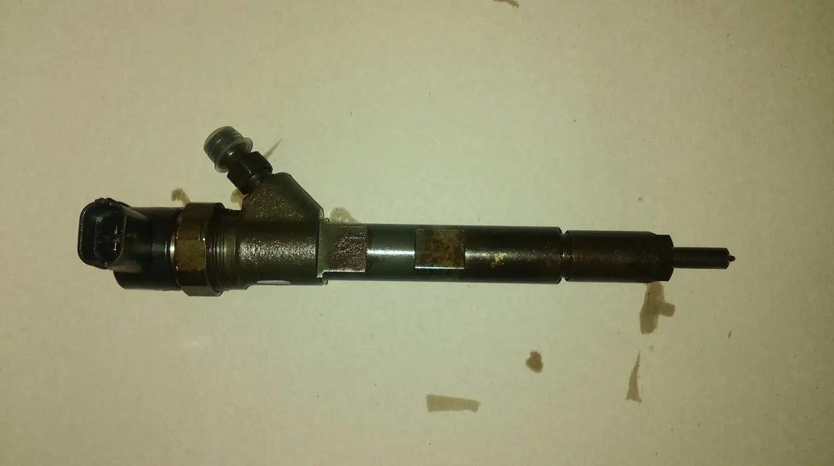 Chrysler 2.5 2.8 Crd Original Diesel Fuel Injector 0445110059 Grand Voyager Jeep Of0001 Injectors 1