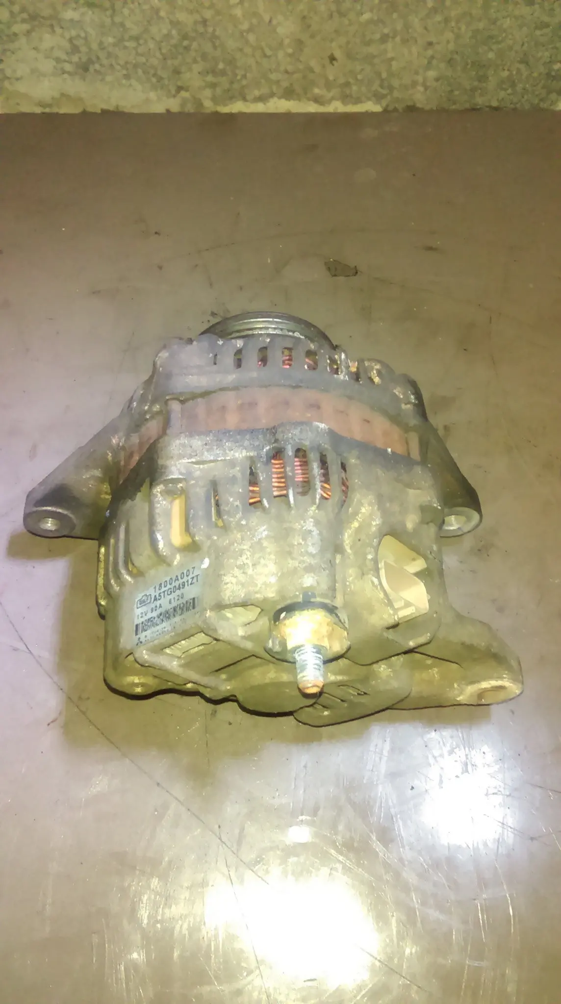 2009 Mitsubishi L200 Diesel Alternator 1800A007, A5tg0491, A5tg0491zt Ref G0166 1