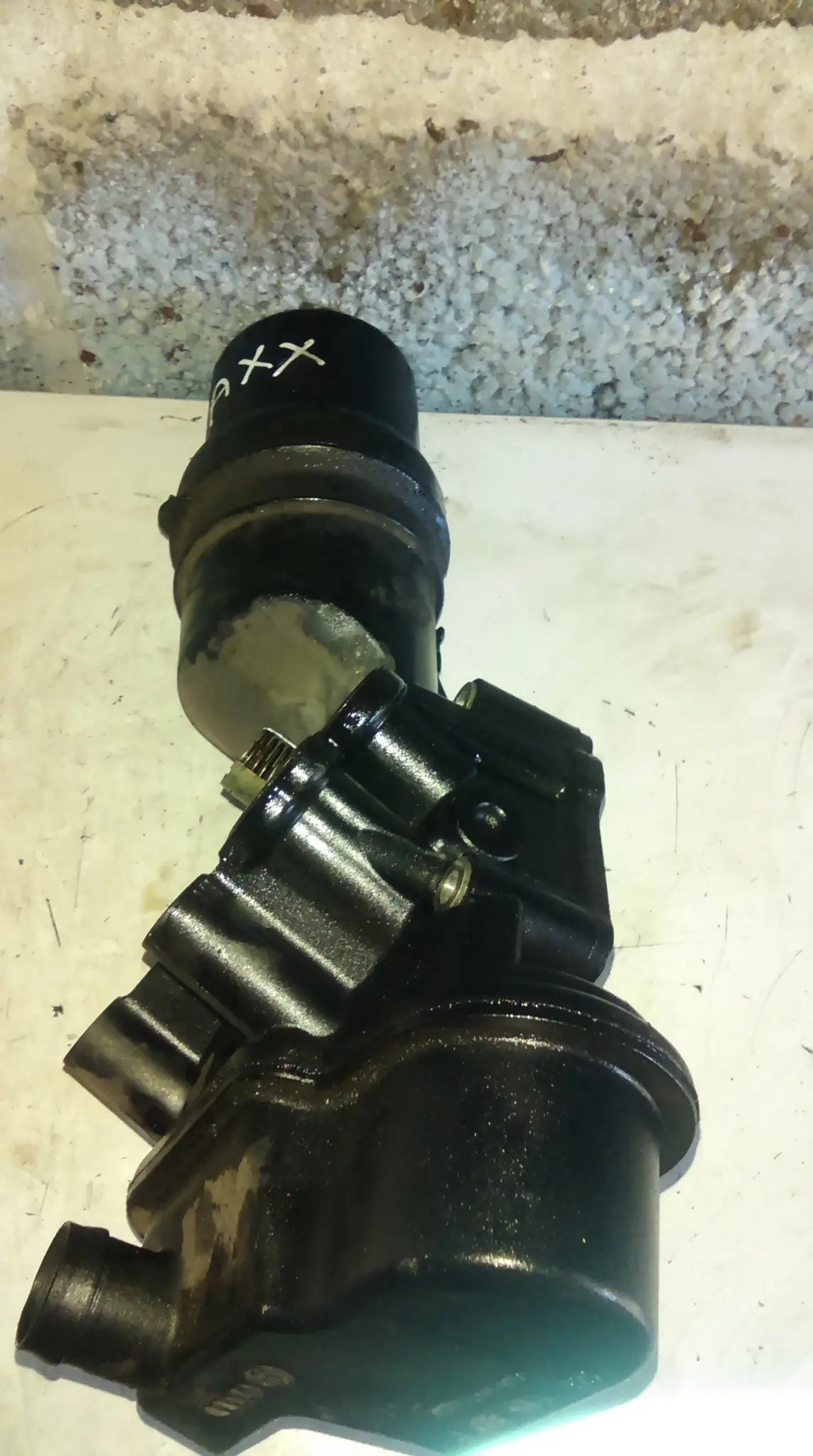 Vw Golf 2.0 Gti Mk5 Tfsi Engine Code Axx Oil Cooler Housing 06F 115 397 F, 06F115397f Ref 3708 1
