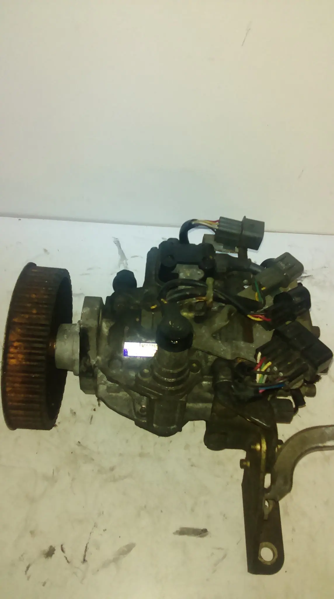 Mitsubishi Shogun Pajero Sport L200 Diesel Fuel Pump Mr577077 104700-3051 4D56 T 1