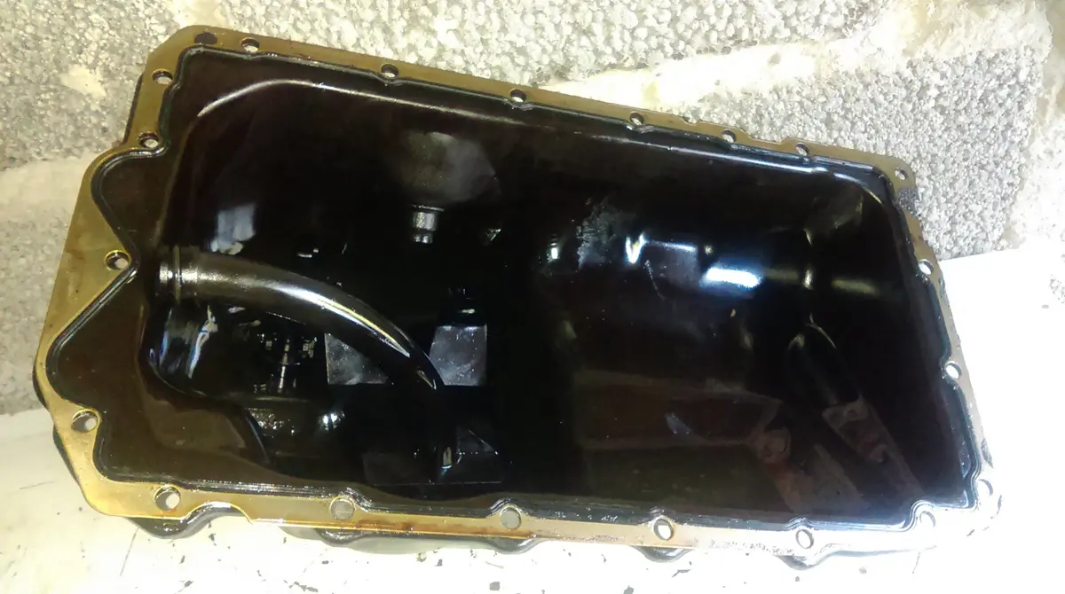 Bmw 2.0 Petrol Engine N46b20b N46 Oil Sump And Pick Up Pipe 1