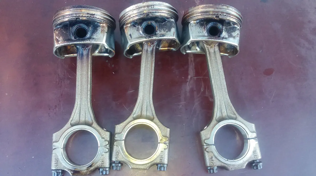 012148 Vw Audi Seat Skoda Fabia Piston And Connecting Rod Conrod 1.2 8V Bmd 1