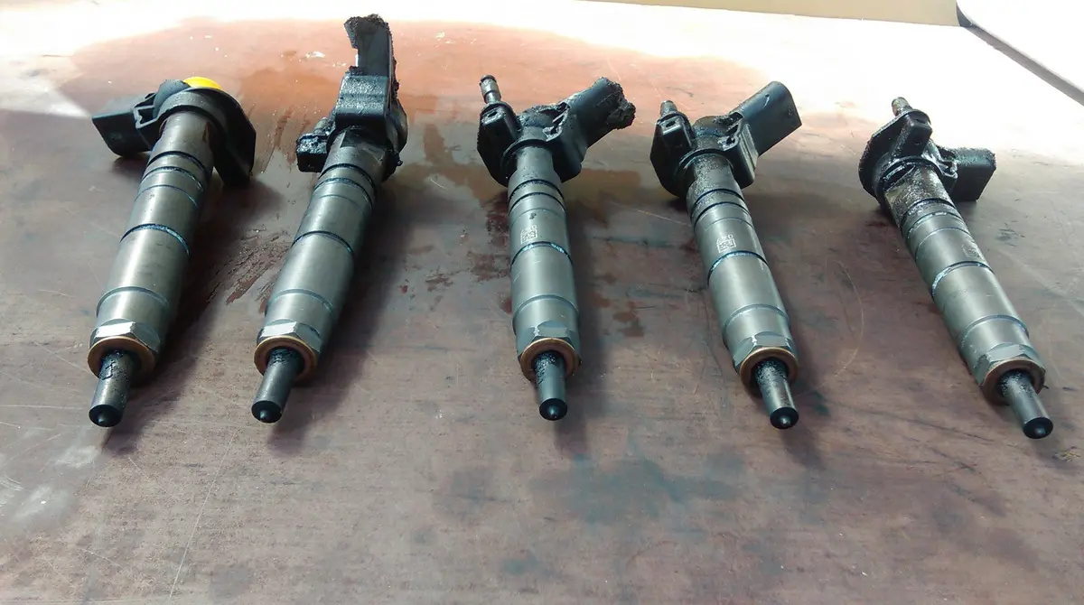 2011 Mercedes C-Class W204 E R Diesel Fuel Injector 3.0 Cdi 0445116026 A6420701187 Ref A0101 2
