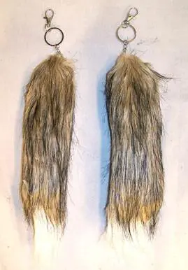 Light Brown White Tip Fox Tail Key Chain 1