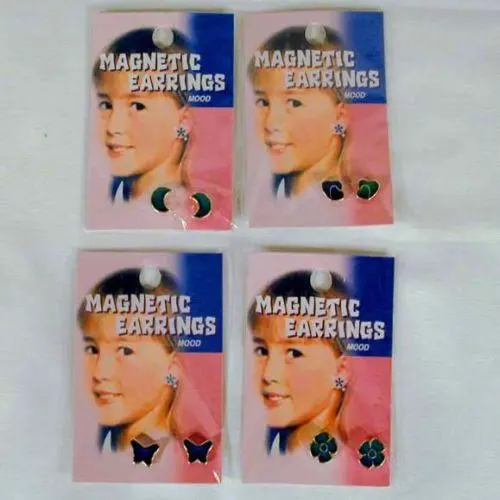 Magnetic Change Color Mood Earings 1
