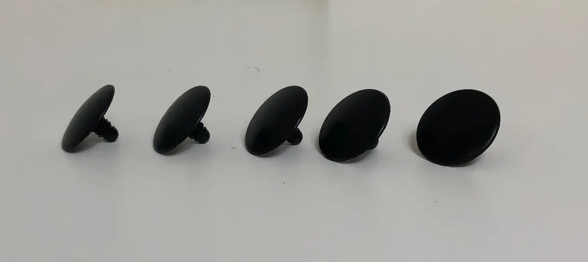 Plastic Grille Push Pin Clips 5Pc 70-72 Dart/Duster 1
