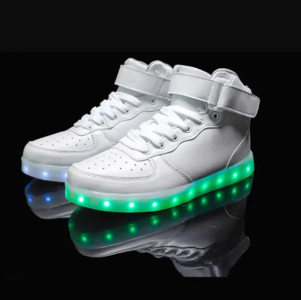 LED Light-Up Sneakers – Glow-in-the-Dark Unisex Athletic Shoes with Golden or Silver Accents - Image 5