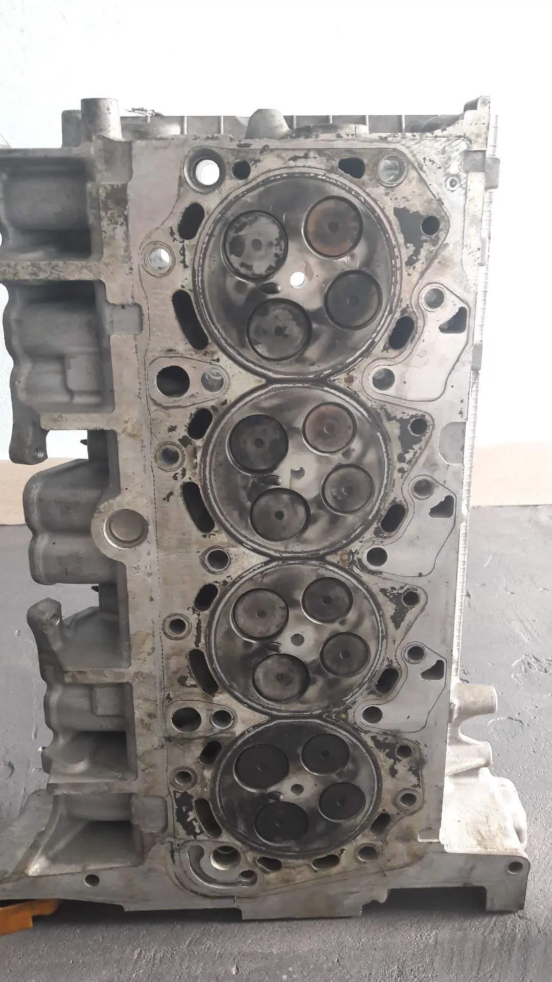 2009 Ford Transit 2.4 Tdci Jxfa Phfa H9fb Cylinder Head 2