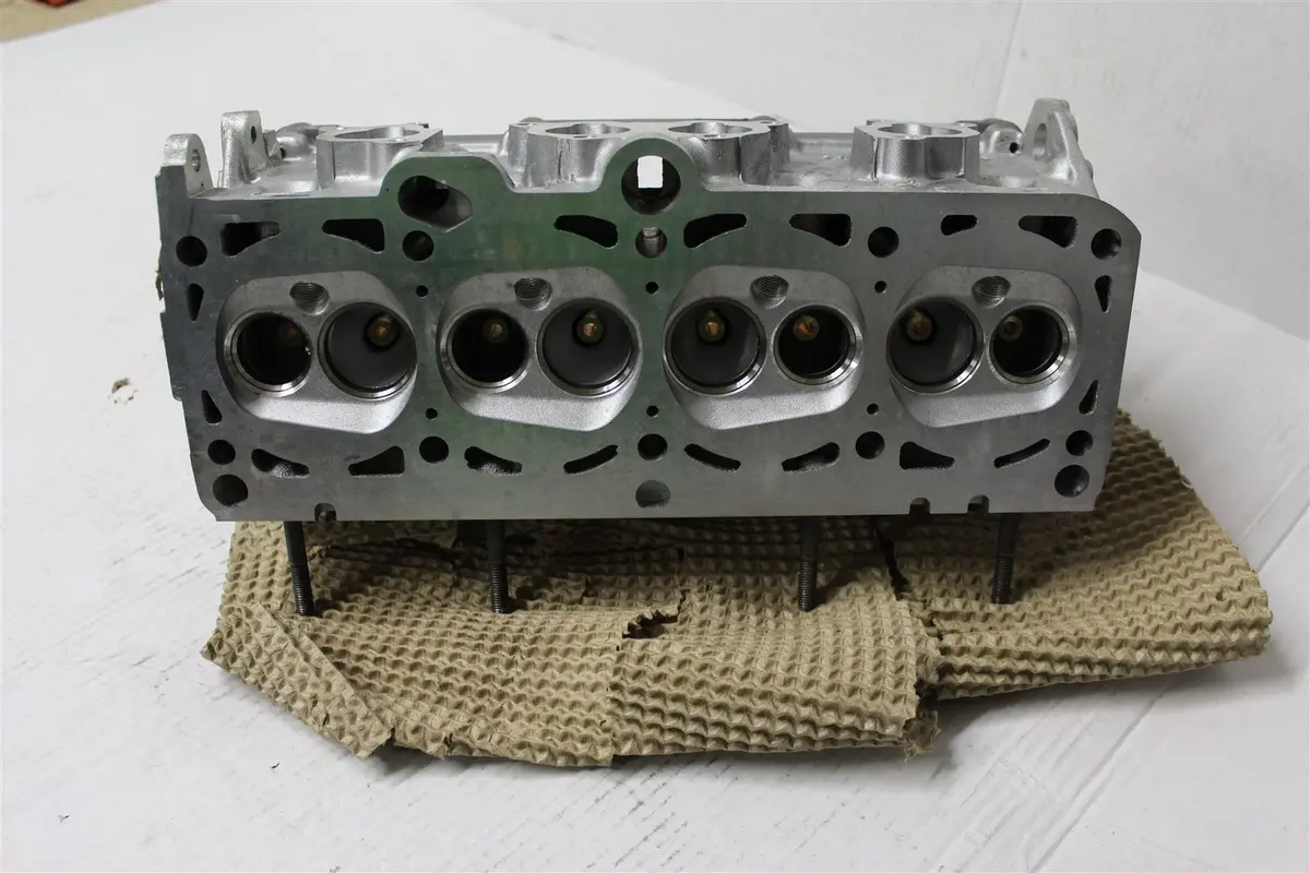 Bare Cylinder Head 1.6 1,6 Fsi Petrol Engine Various Vw Audi Skoda Seat 06B103351f 06B 103 351 F Genuine Volkswagen 1
