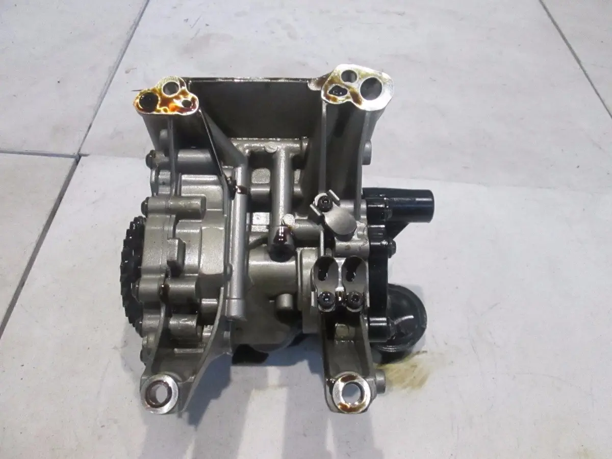 Bmw Mini 2014 2.0 Oil Pump 7624135 Engine Code: B48a20a Cooper S Petrol Turbo 8513665 Pick Up Pipe Number 1
