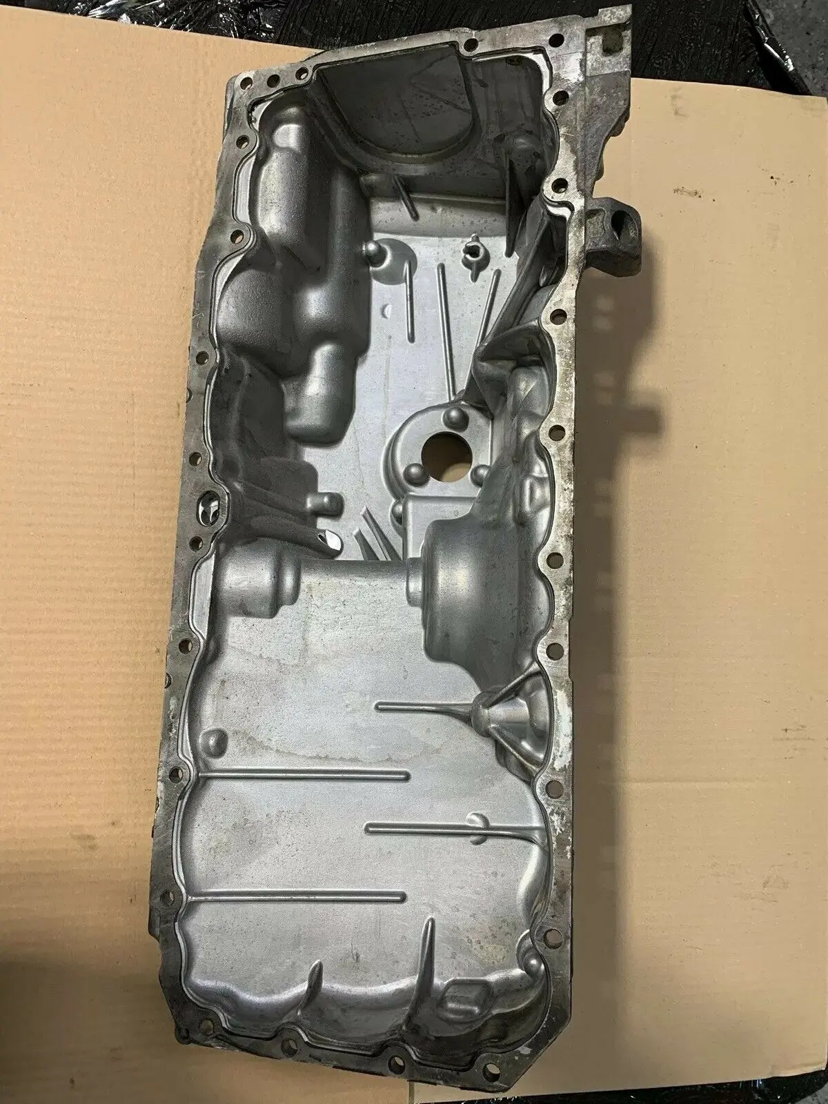 Bmw X5 F15 X6 F16 3.0D 3,0 Diesel Engine Oil Pan Sump Tray 1113 7823203 1