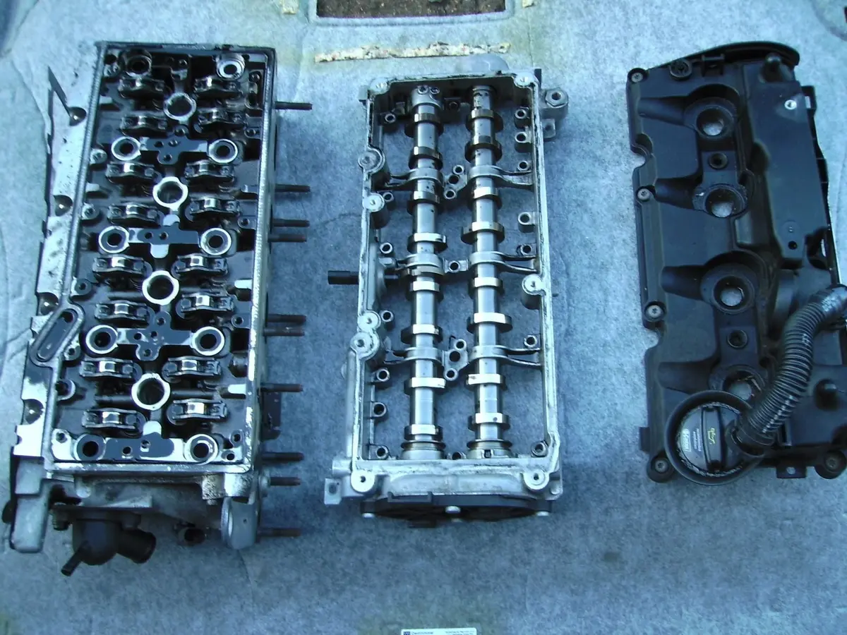 Vw Volkswagen Skoda Seat Audi Vag Complete Cylinder Head With Valves Included Camshaft Carrier Camshafts And Cover 1.6 Tdi 1,6 Engine Code Clh Clha 1