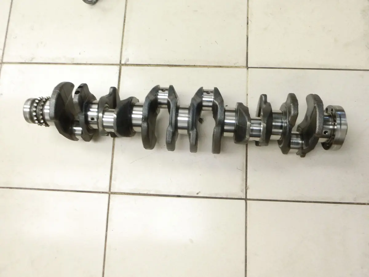 Crankshaft For Bmw E60 530D 03-07 99Tkm!! Part Number 7792609 11.21-7792609 3.0 3,0 Diesel Engine 1