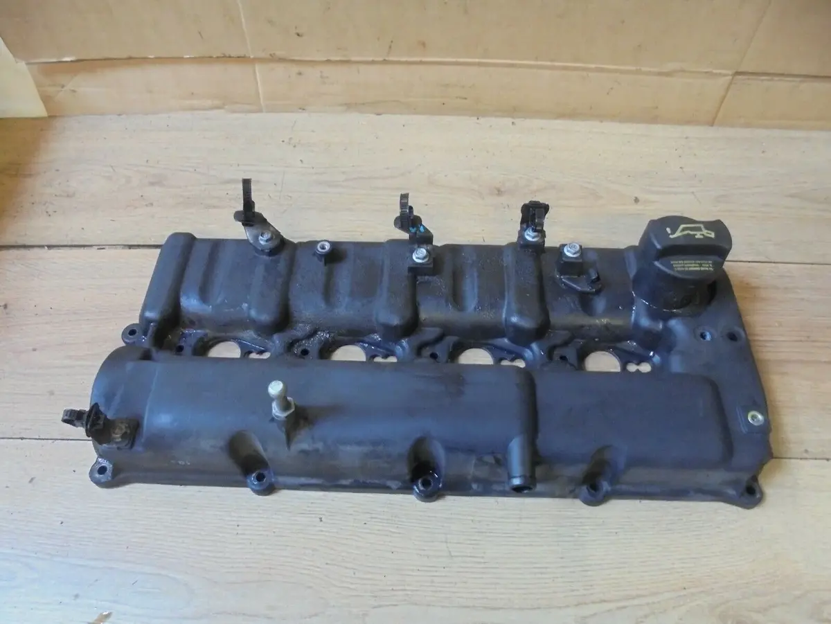 Hyundai H1 I800 2010 2.5 Crdi D4cb Diesel Rocker Cover 22410-4A450 1